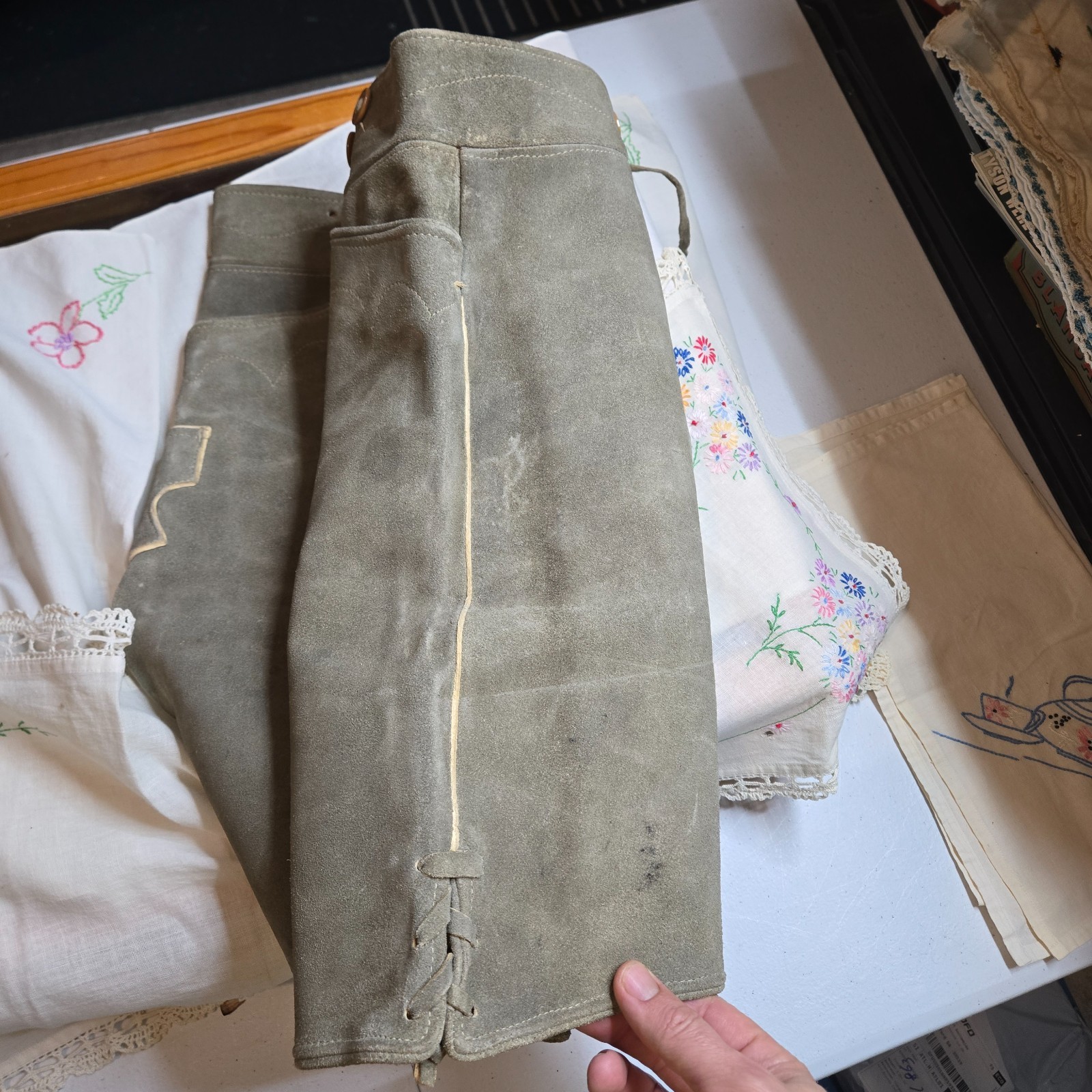 Lederhosen, thick leather material, Authentic
