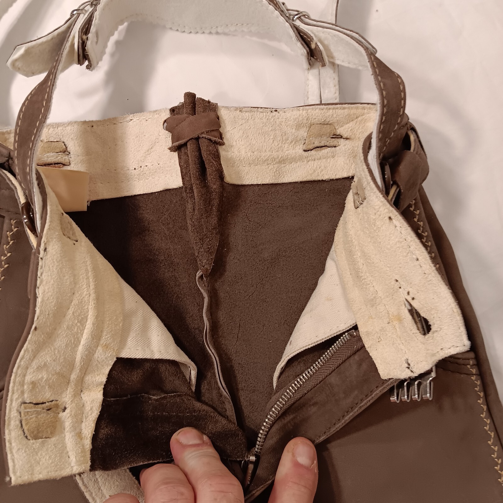 VINTAGE BECKERT MODELL Youth Suede/ Leather. German/Bavarian Lederhosen