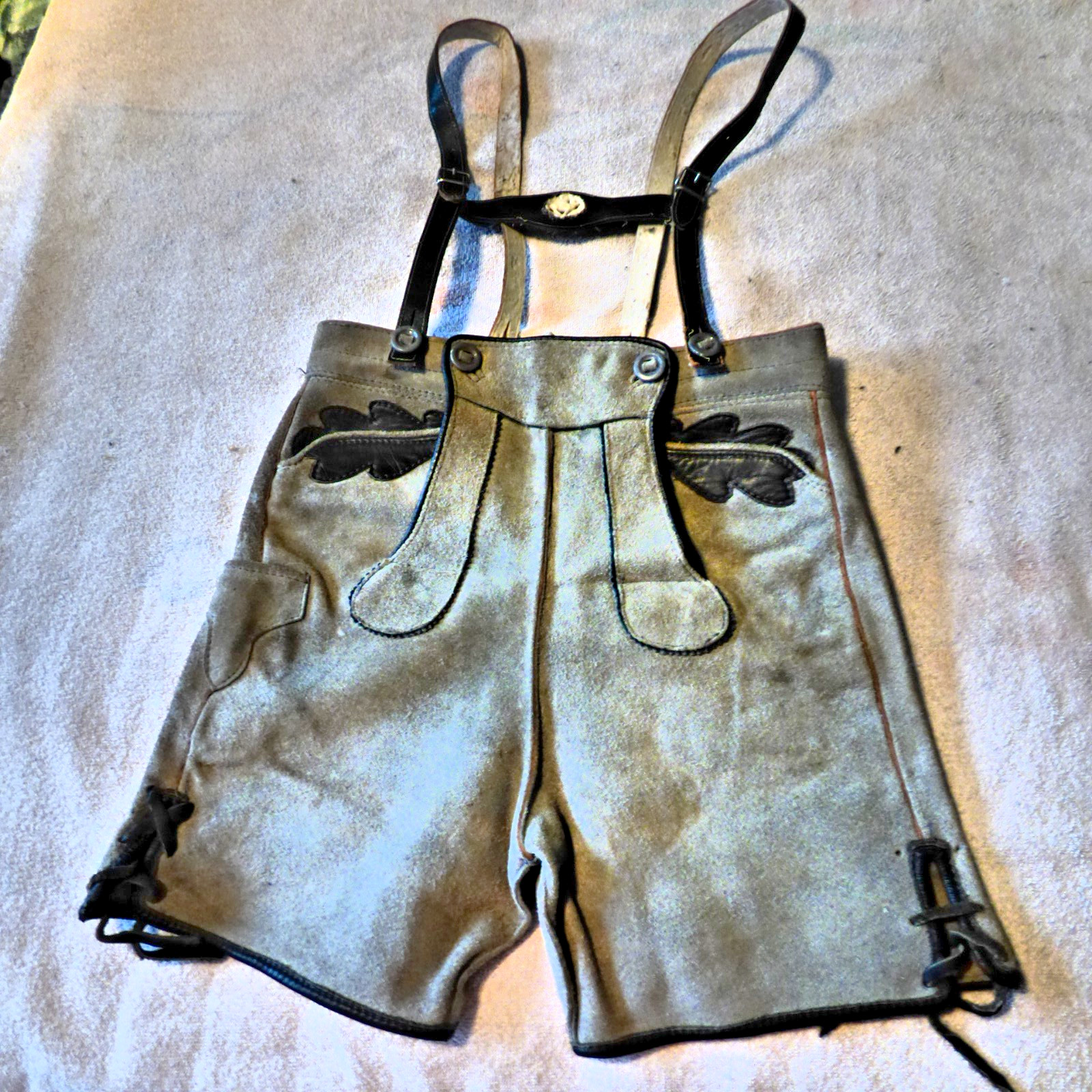 Vintage Bavarian Lederhosen Boys size 28-29 waist Octoberfest Must