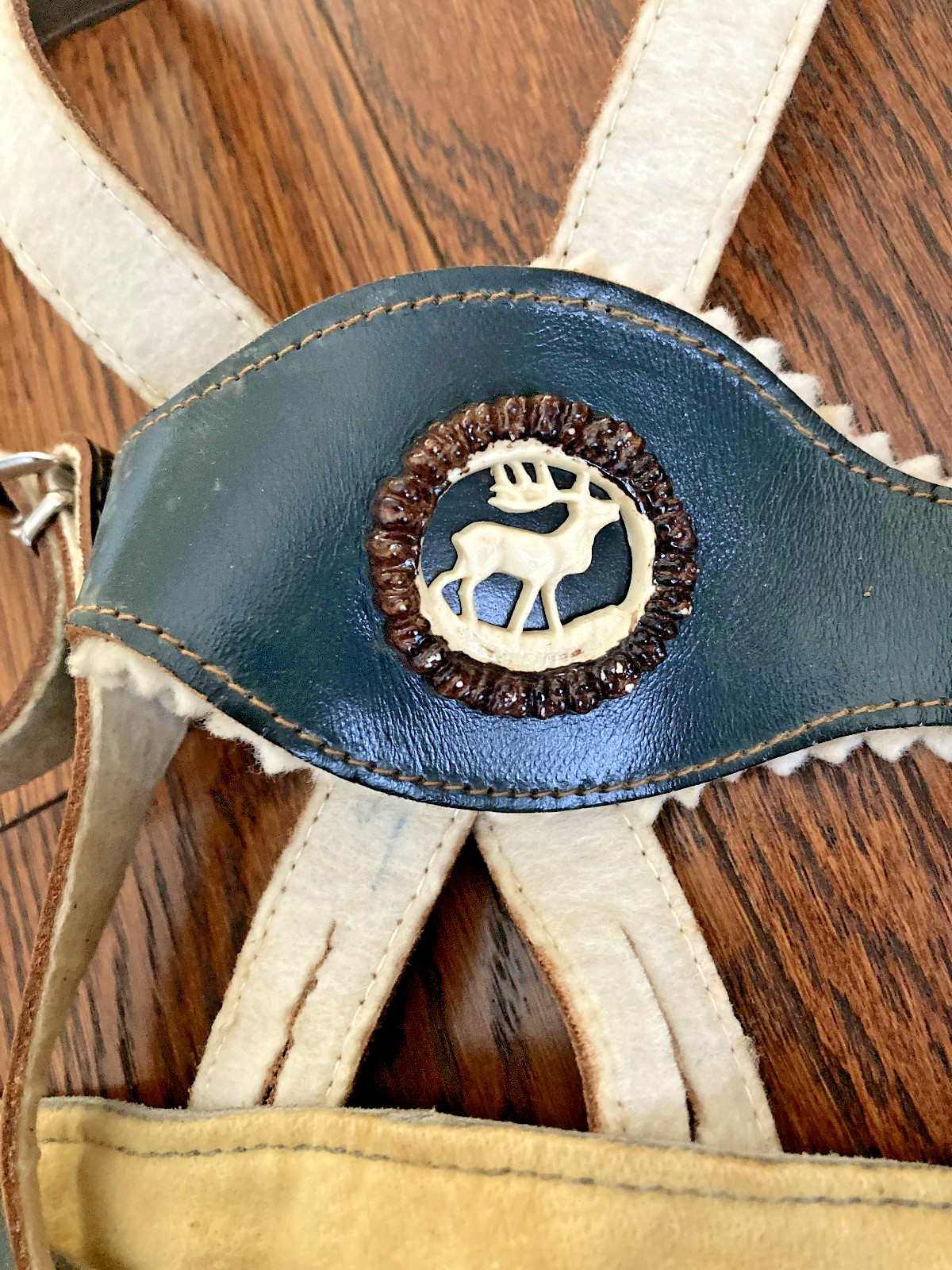 VINTAGE GERMAN TRACHTEN LEDERHOSEN OCTOBERFEST LEATHER SUEDE SHORTS CHILD