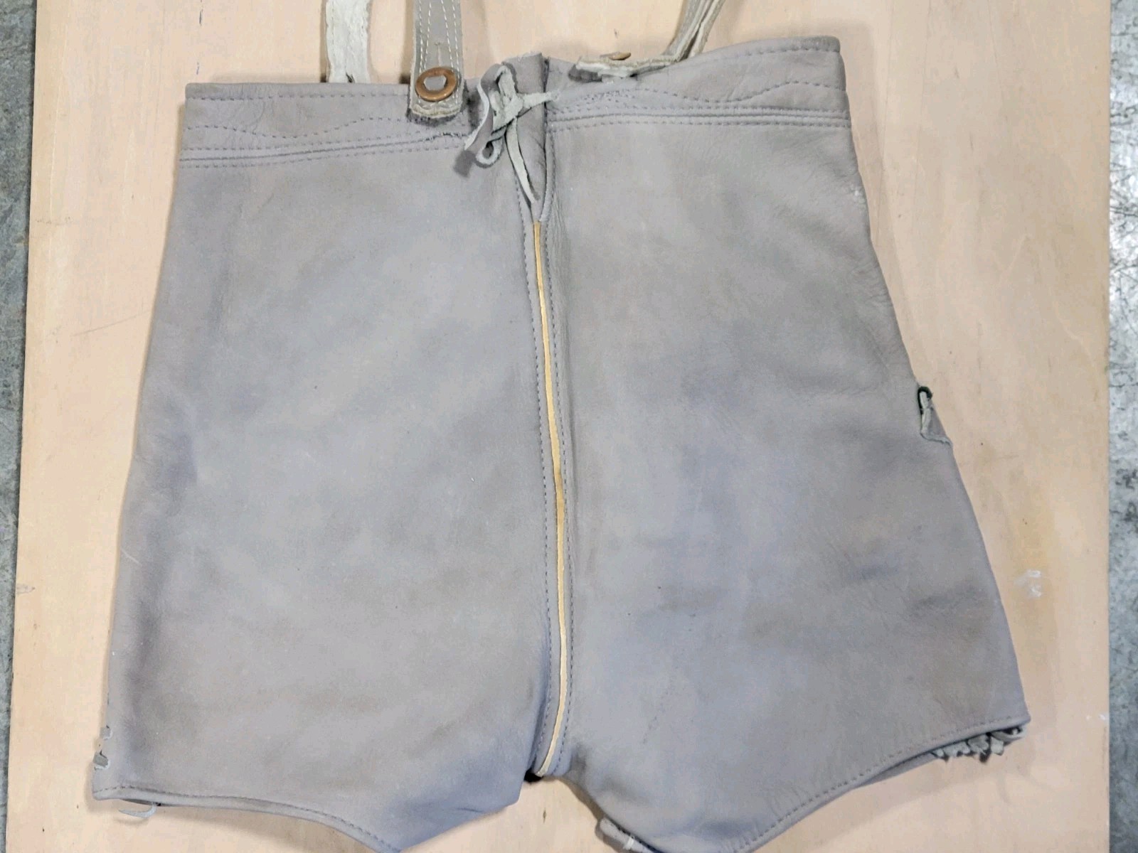 Vintage 1950s Boy’s Size 6 Lederhosen Leather Suede Austria Alpine Breeches