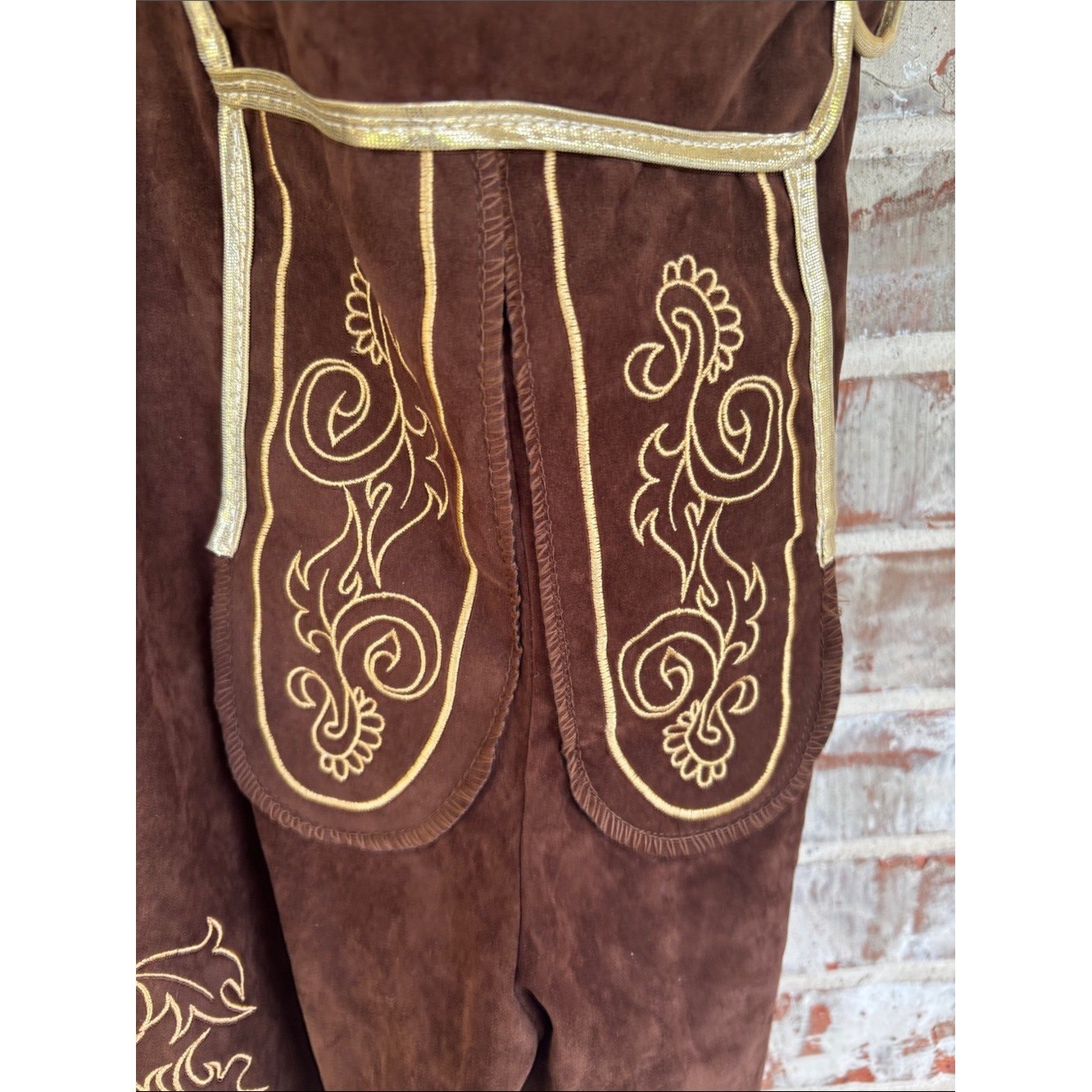 Khanda Men’s Brown and Gold Bavarian Oktoberfest Lederhosen Costume