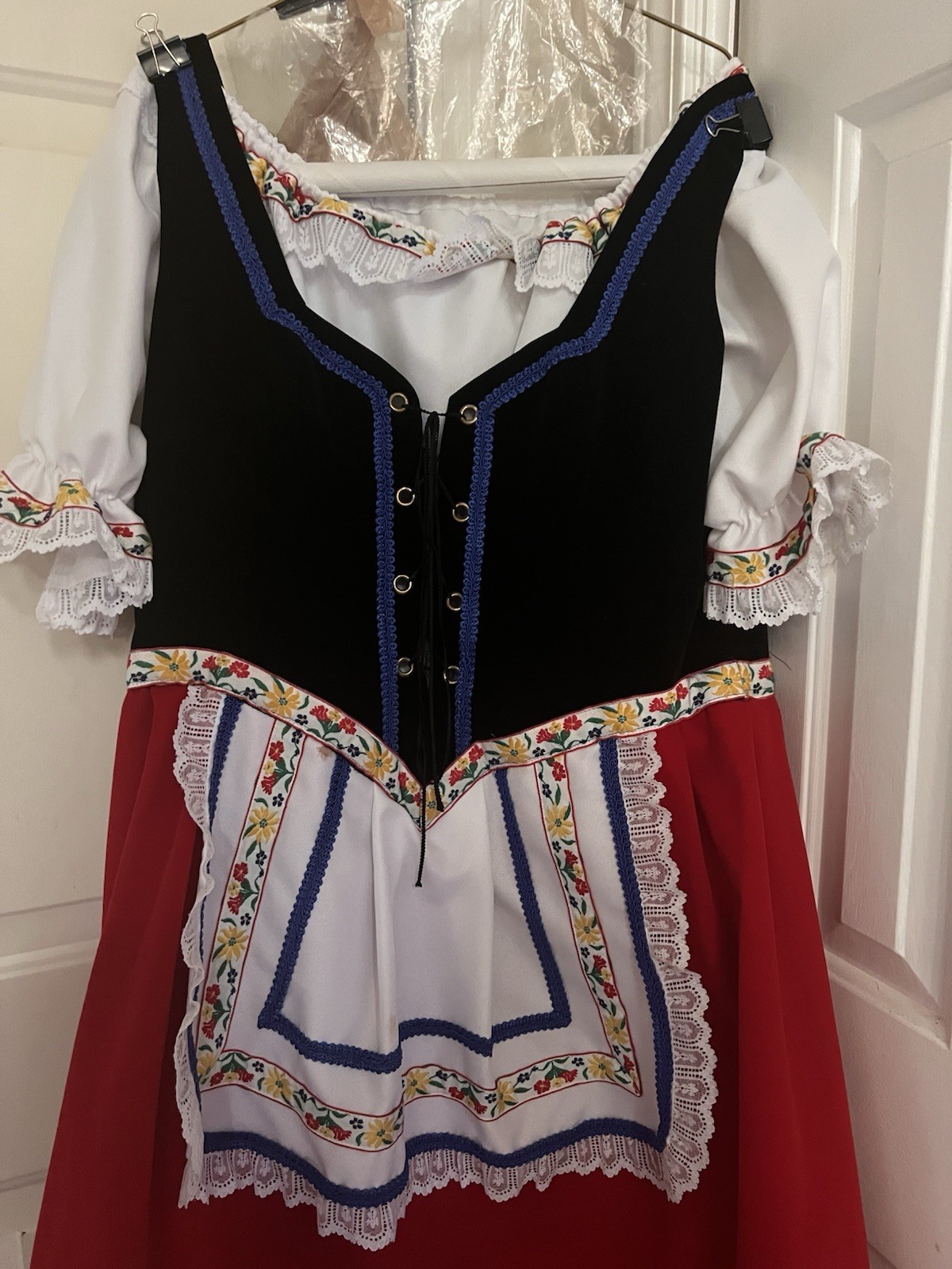 Bavarian/ Ukrainian/ Polish Oktoberfest Authentic Costume Sz 2X