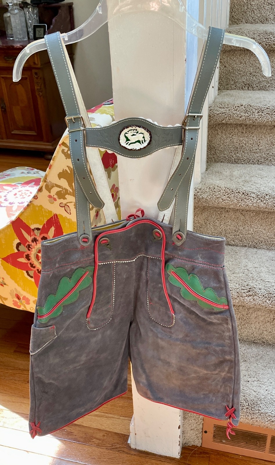 VINTAGE 1960’S GRAY SUEDE AUTHENTIC SUEDE MEN LEDERHOSEN SHORTS SIZE 28″ WAIST