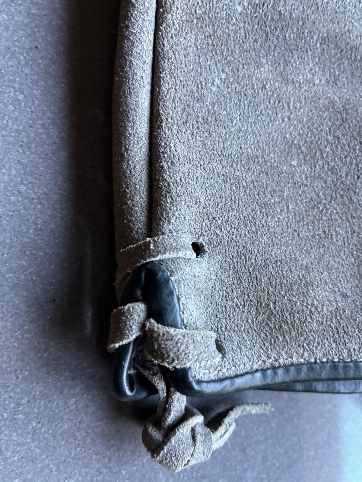 Vintage Lederhosen Authentic Suede Leather German Shorts Boys / Child SM 22″