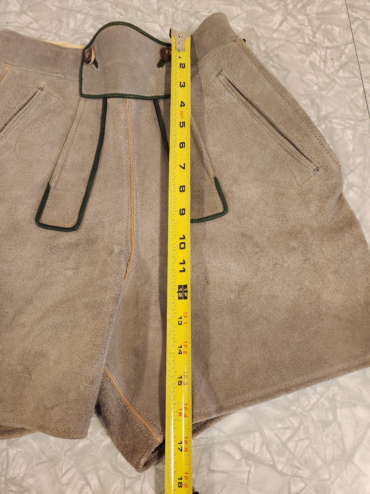Lederhosen 10-204 Leather Made in Austria some wear Octoberfest