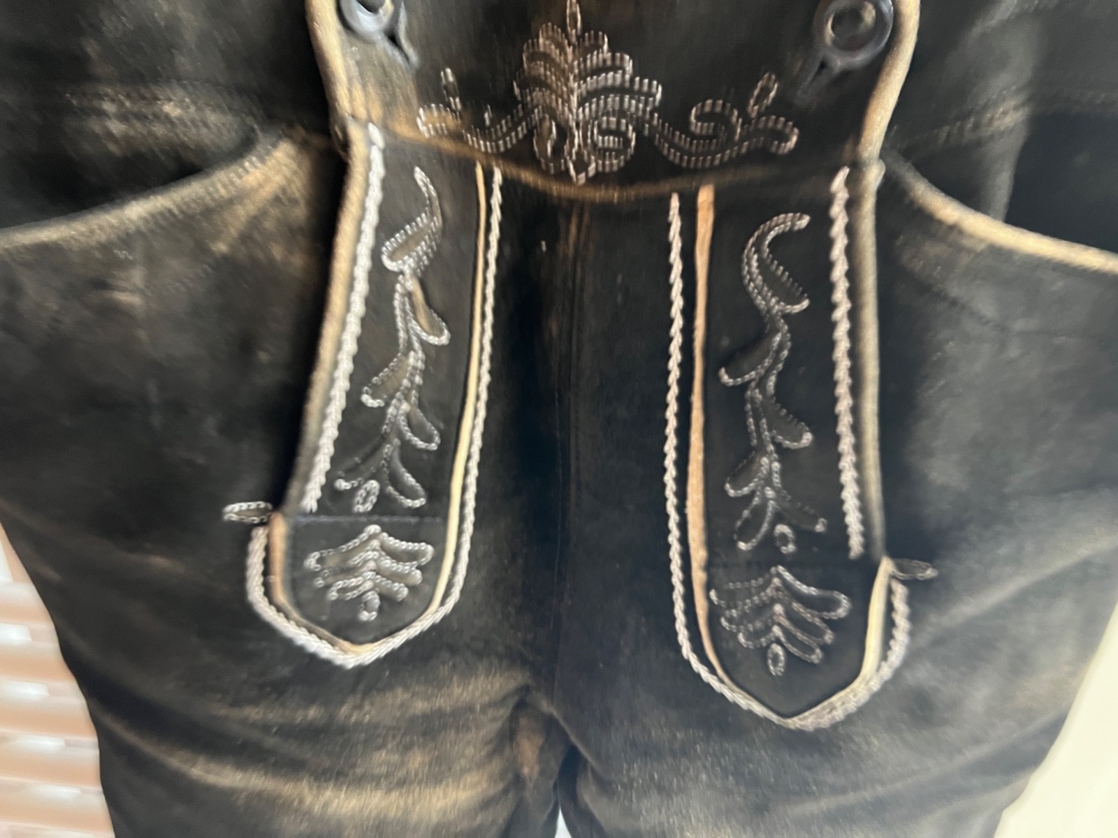 Genuine Bavarian Traditions Deerskin Trousers Lederhosen Hand Embroidered Oktoberfest