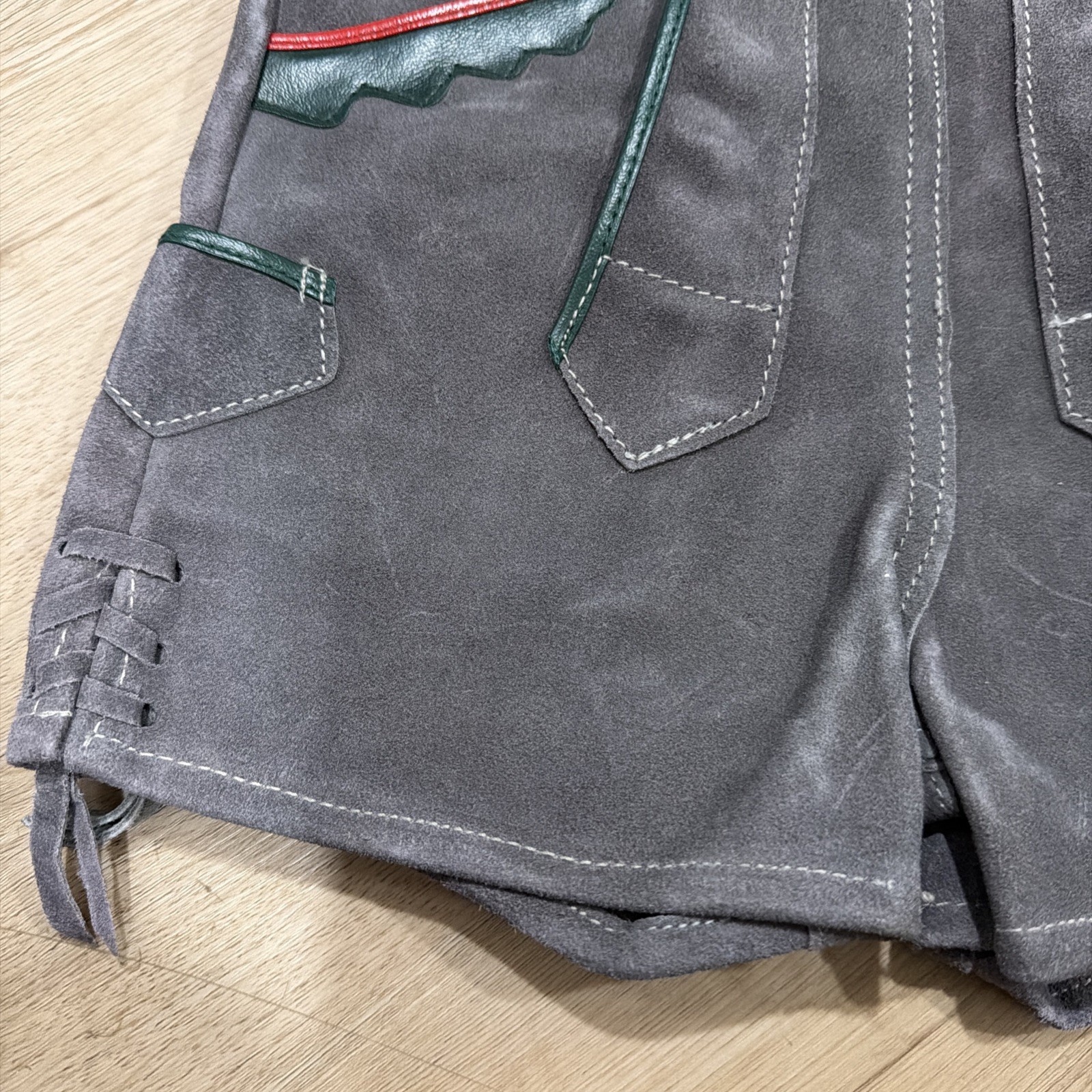 VINTAGE GERMAN LEDERHOSEN GRAY SUEDE LEATHER OKTOBERFEST FESTIVAL Childrens