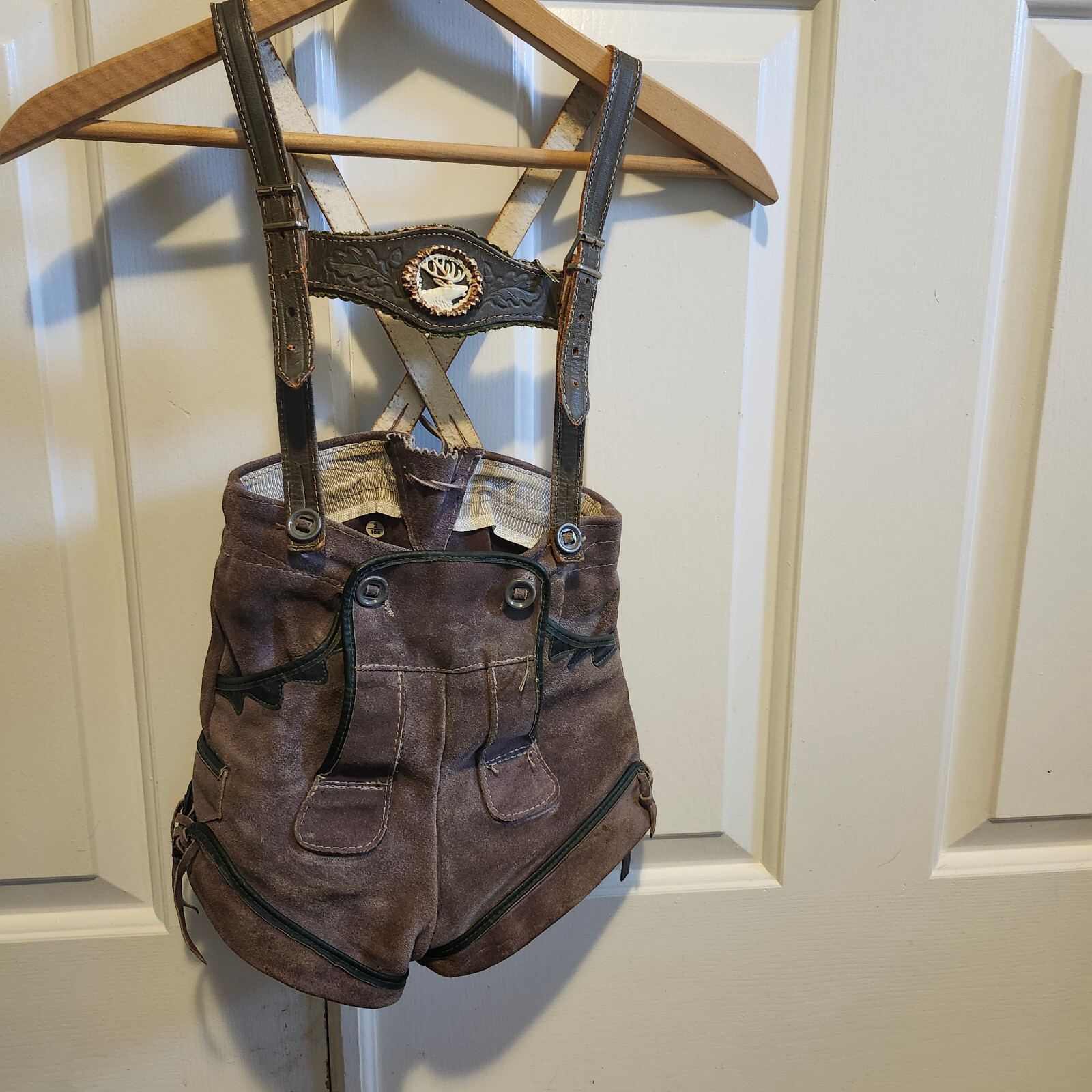 Vintage German Oktoberfest LEDERHOSEN Child Size Shorts Suspenders Leather