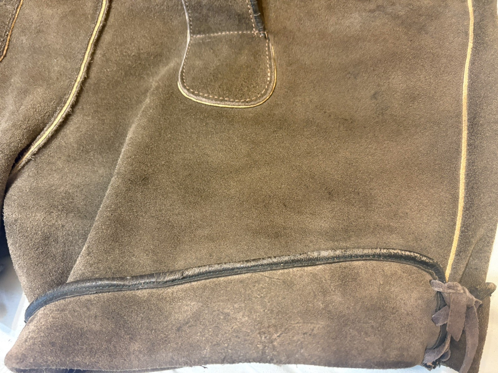 Vintage Men’s Bergfreund Suede Lederhosen Oktoberfest Loden green sz 48 1960s