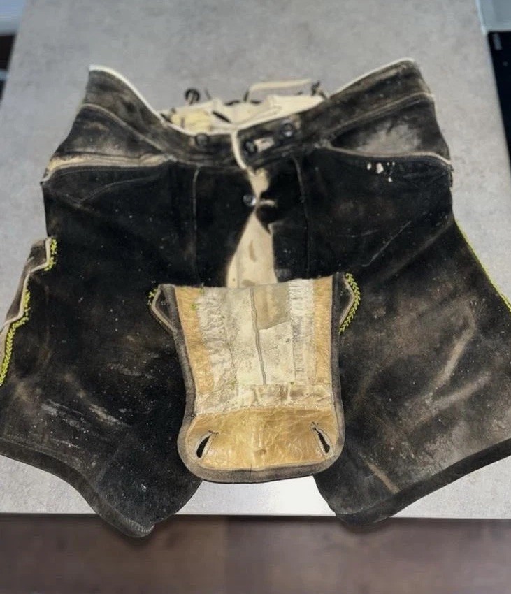 Traditional Lederhosen Short Old Size 50 Deerskin Approx 80 Years Old, Embroidered, Soft