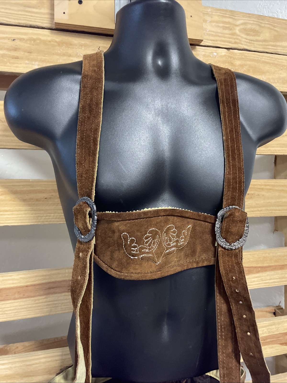Oktoberzauber Lederhosen XL Leather Shorts German Oktoberfest Beerfest KG JD