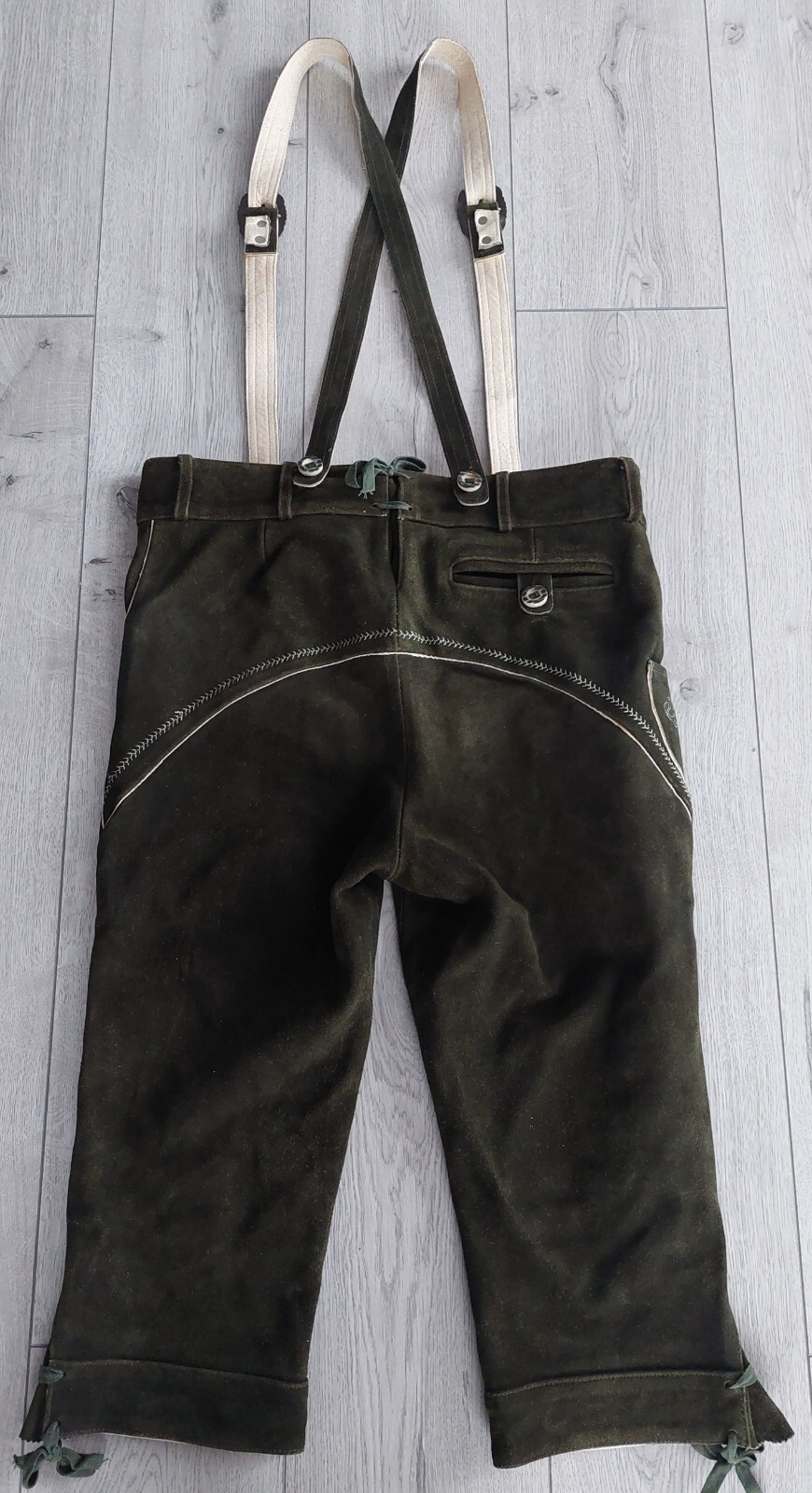 Bavarian lederhosen, Leather, deer antler buttons, size EU 50, US – L , Germany