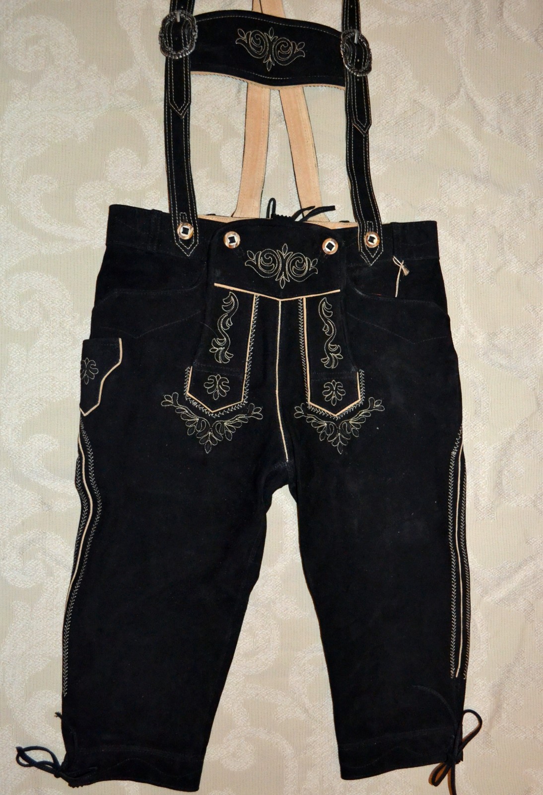 German Trachten Lederhosen Knickers Oktoberfest waist size 46(Euro 64)