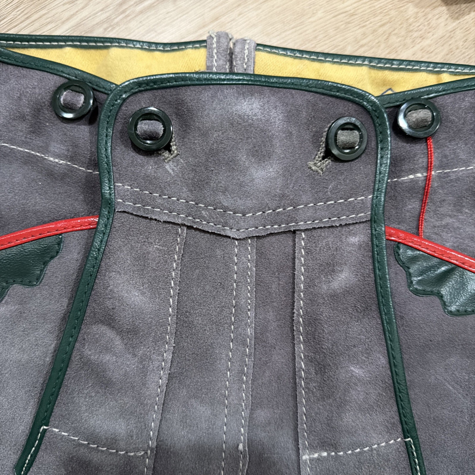 VINTAGE GERMAN LEDERHOSEN GRAY SUEDE LEATHER OKTOBERFEST FESTIVAL Childrens