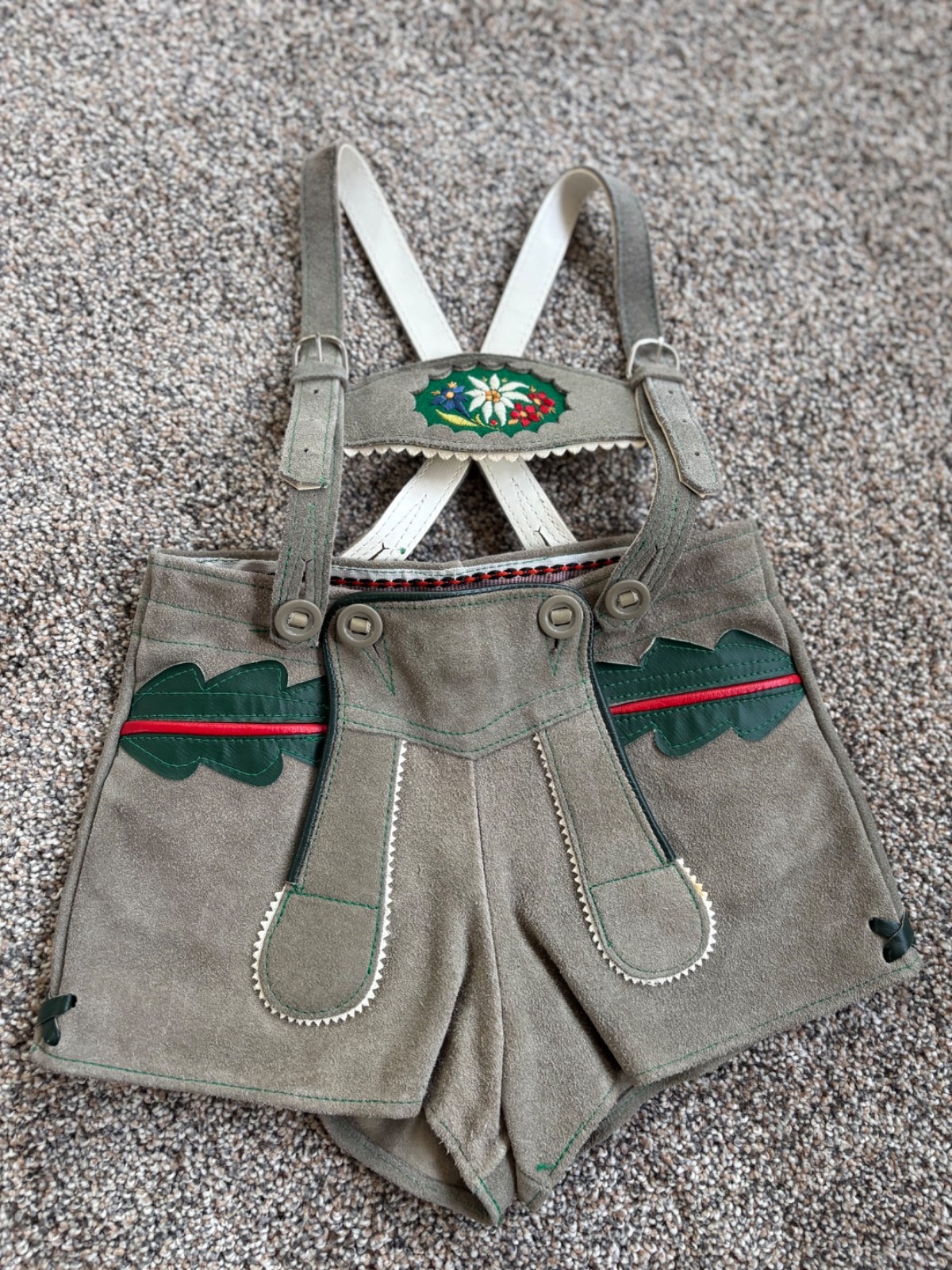 Authentic Swiss Vintage Lederhosen Kids set size 3. Pristine condition- no wear!