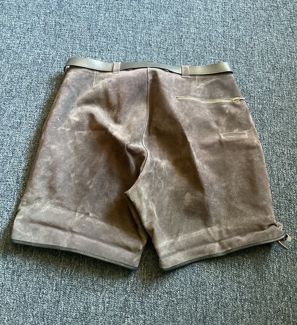 Vintage German Lederhosen Suede Leather Shorts Oktoberfest Size 33