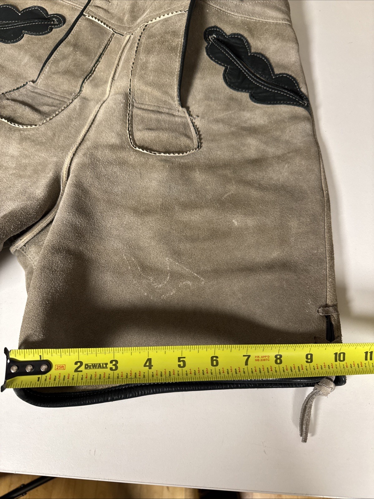 Vintage German Lederhosen Grey Suede Shorts Oktoberfest Men’s 28 Inch Waist