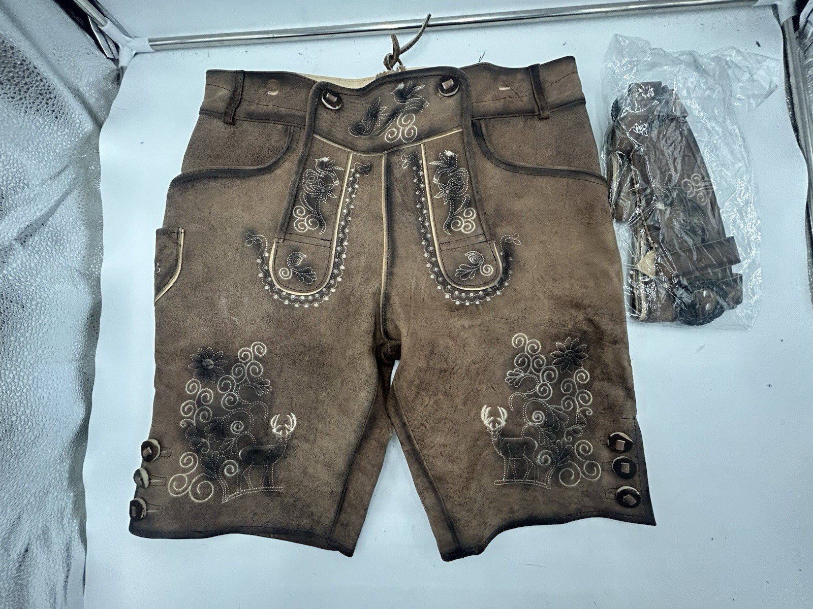 Lederhosen Store Mens Oktoberfest Lederhosen Genuine German Leather Shorts SZ 46