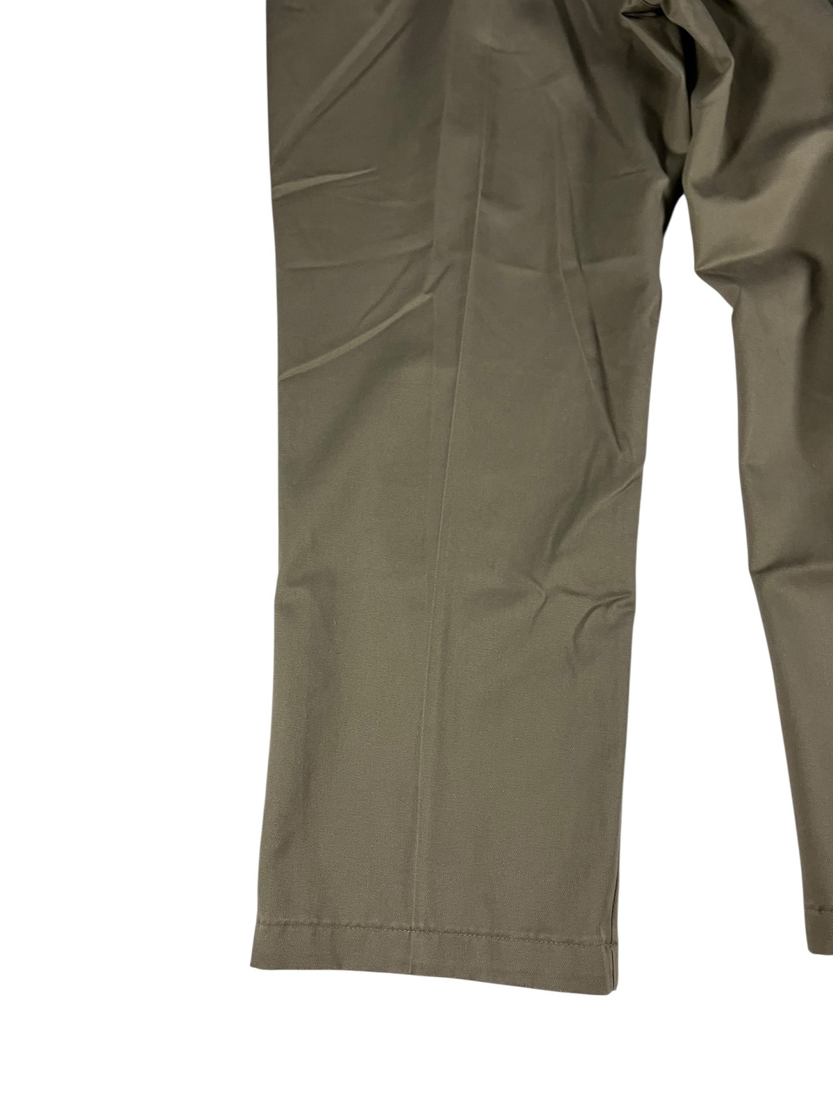 Lands’ End Traditional Fit Chino Pants Men’s Size 42 Khaki