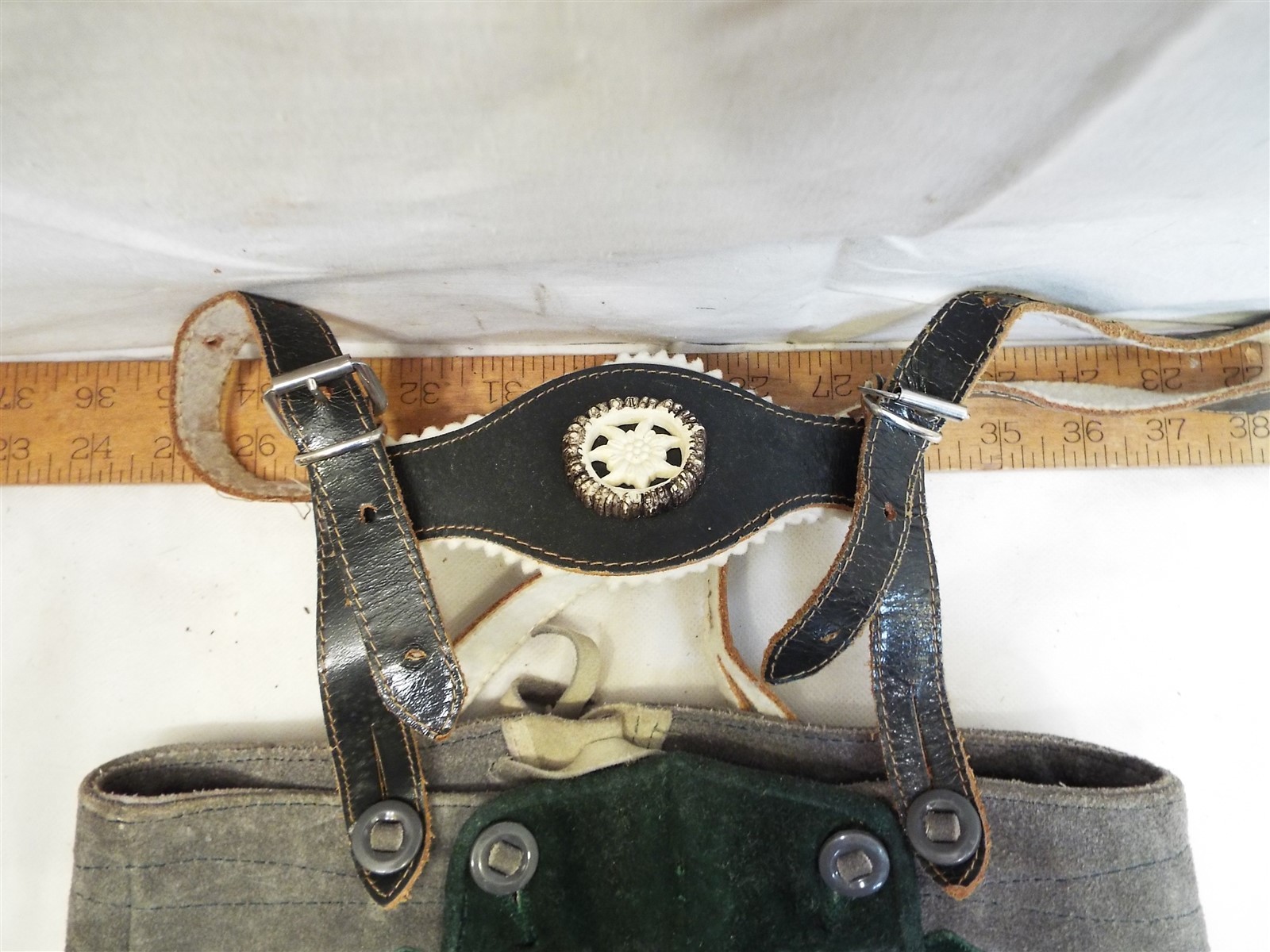 Pair Vintage Child’s Lederhosen German Bavarian Leather Shorts Suspenders Boys