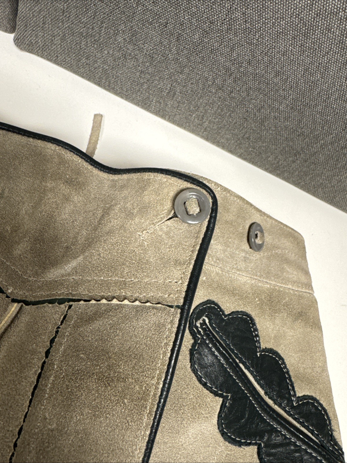Vintage German Lederhosen Grey Suede Shorts Oktoberfest Men’s 28 Inch Waist