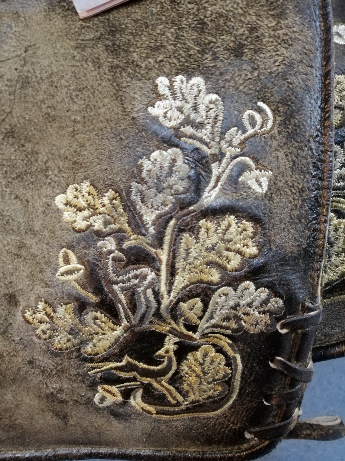 Traditional Lederhosen, Lederhosen Deer Look, Maddox Blackbird Spotty Beige, Size 48 and 50
