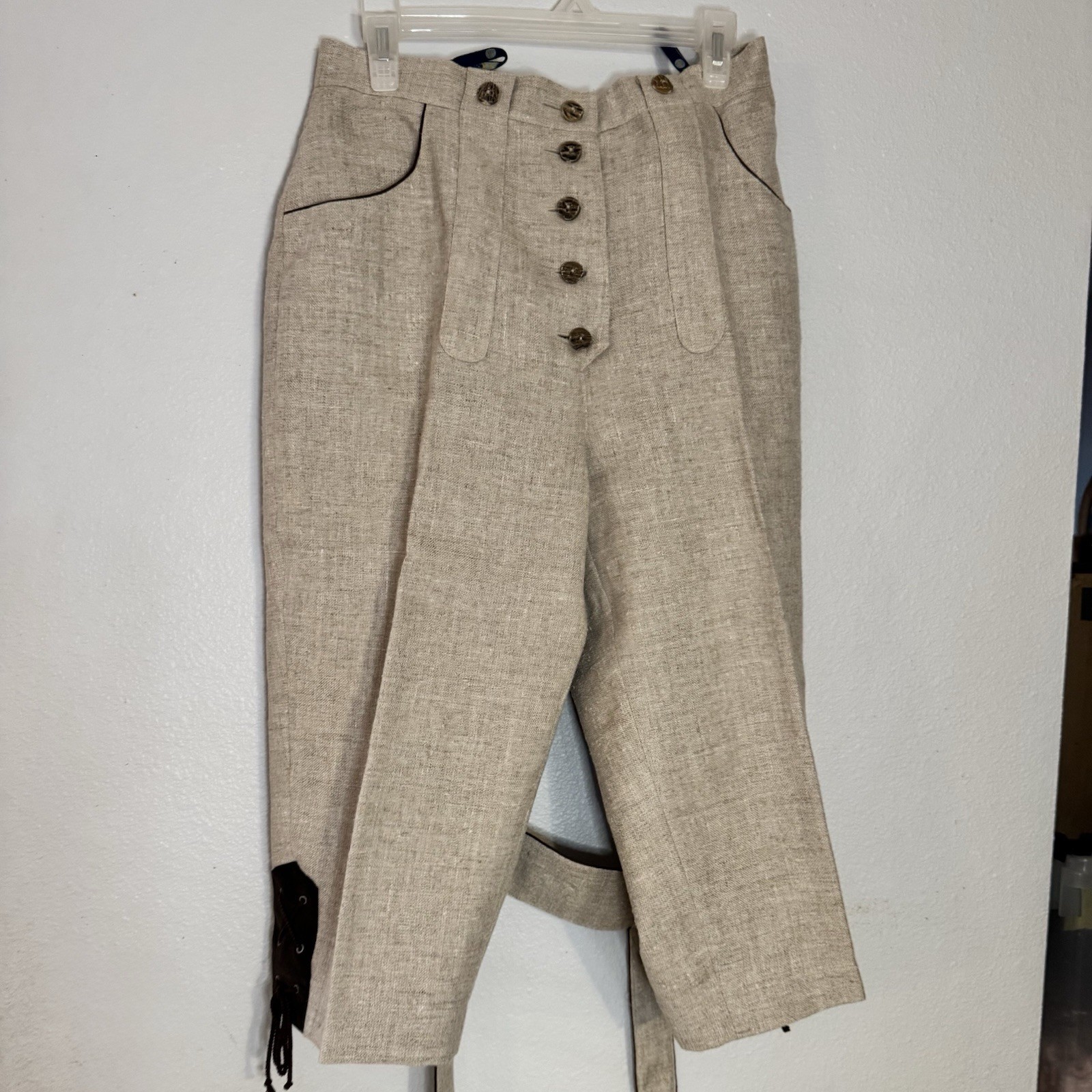 Your Sixth Sense German Trachten Men’s Pants Size 42 Shoulder Straps