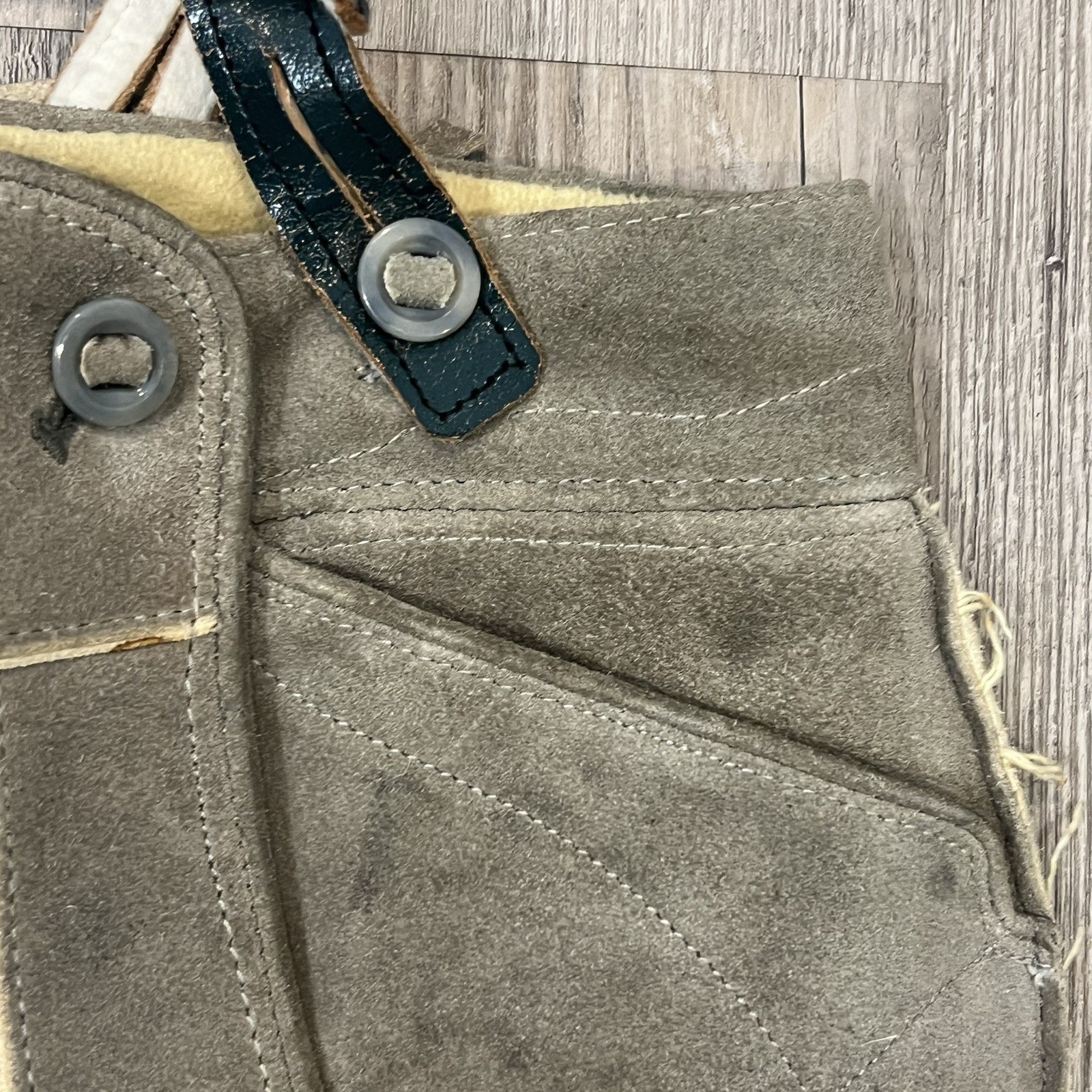 Vintage Marke Bergfreund Lederhosen Grey Suede Leather Shorts Suspenders Size 27
