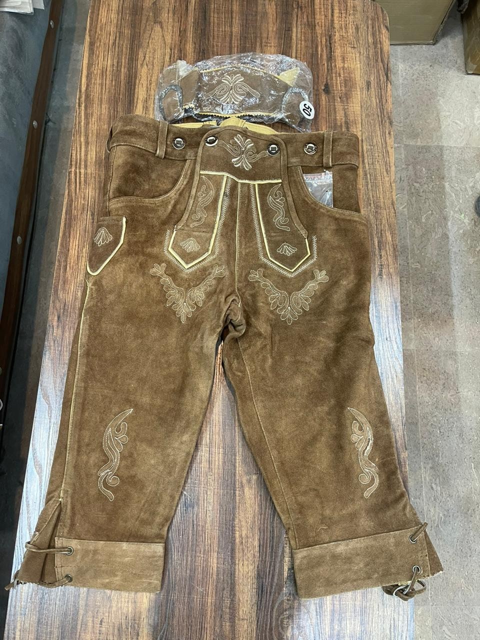 Authentic Bavarian Lederhosen – Handcrafted Suede Leather Trachten Breeches