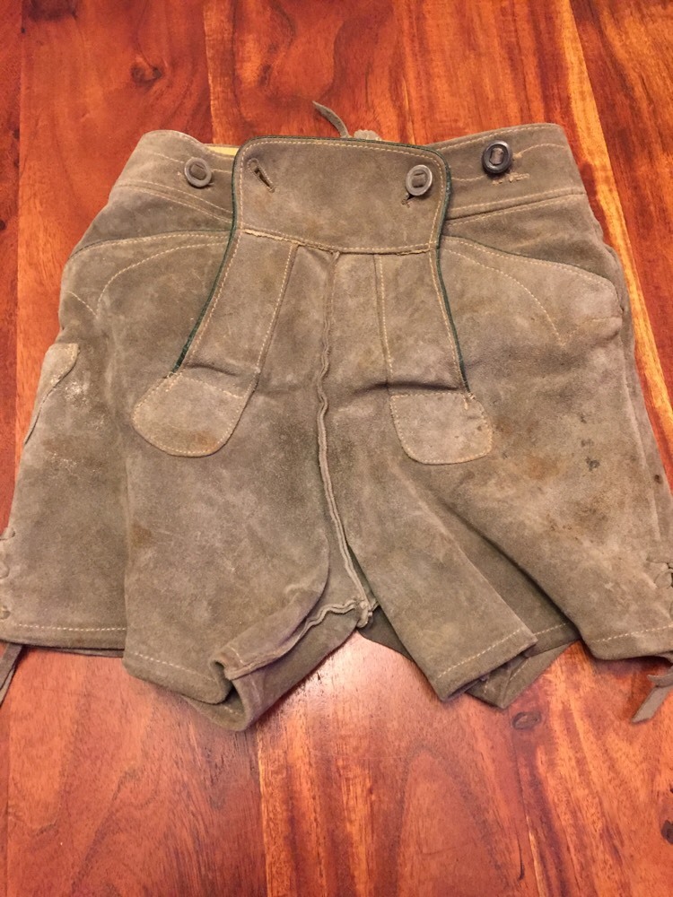 Vintage German Lederhosen Leather Suede Child’s Hunter Green Shorts (LS)