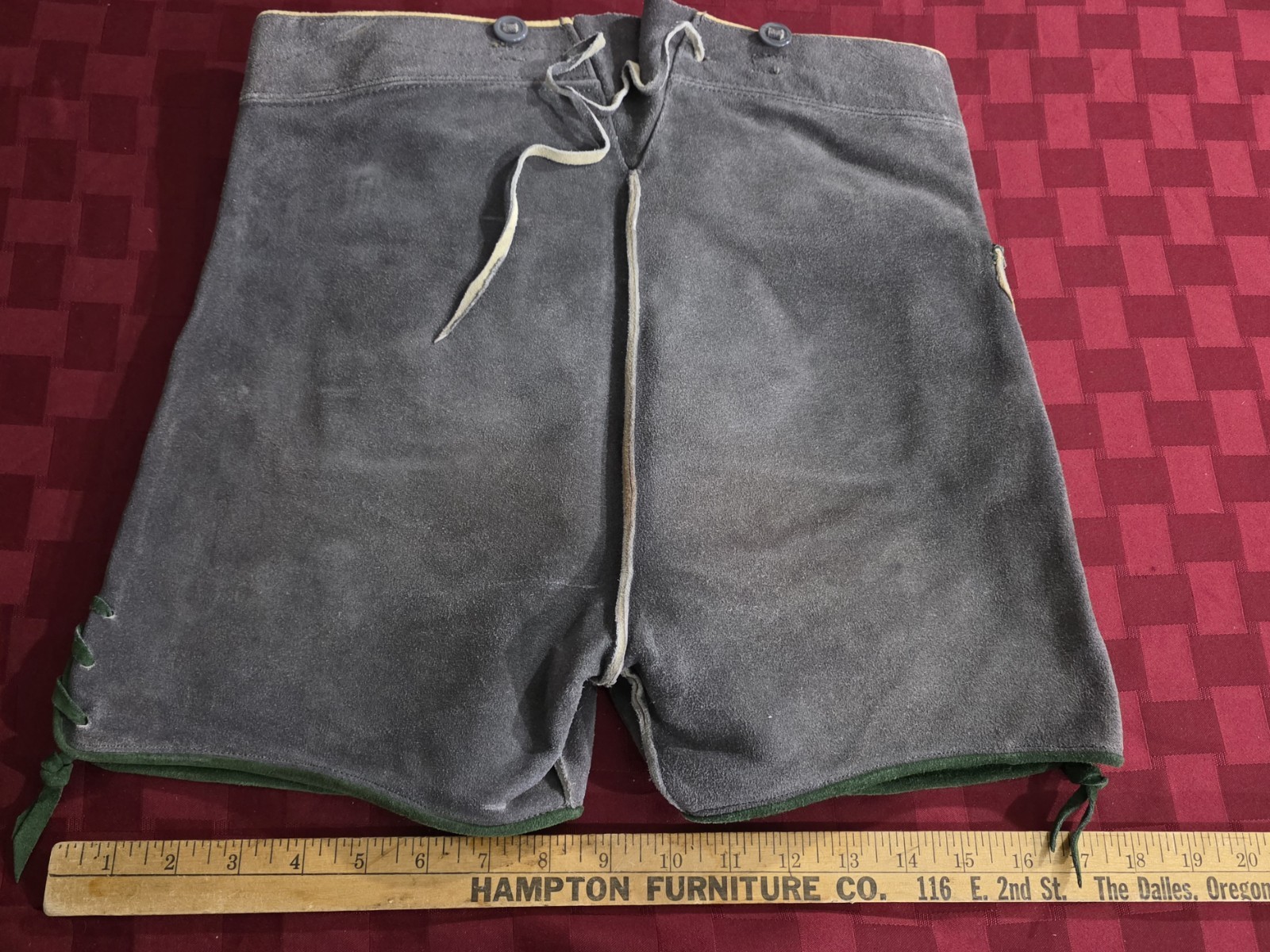 Authentic Vintage Lederhosen Oktoberfest Men Suede Leather Green Shorts