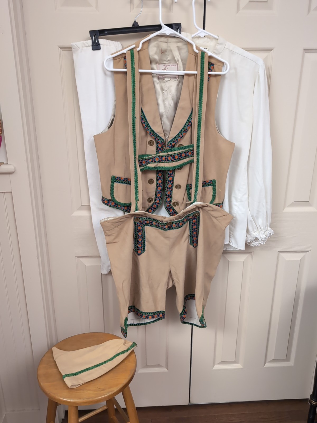 Vintage Austrian Tracht Embroidered Vest Lederhosen Oktoberfest Men’s Large