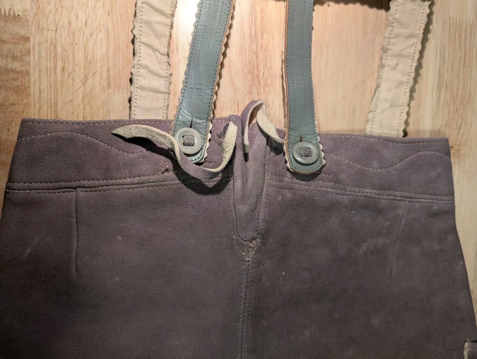 Vintage Lederhosen Suede Leather German Bavarian Oktoberfest Gray Green