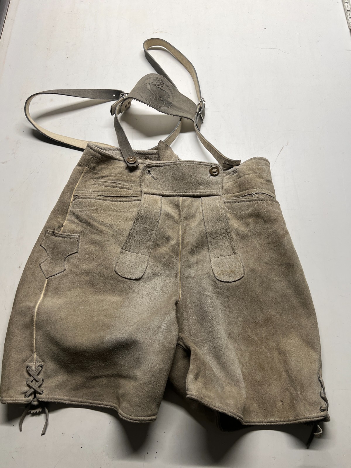 Lederhosen Bavarian Shorts Beige Suspenders Suede Germany Festive Mens Sz 16×19