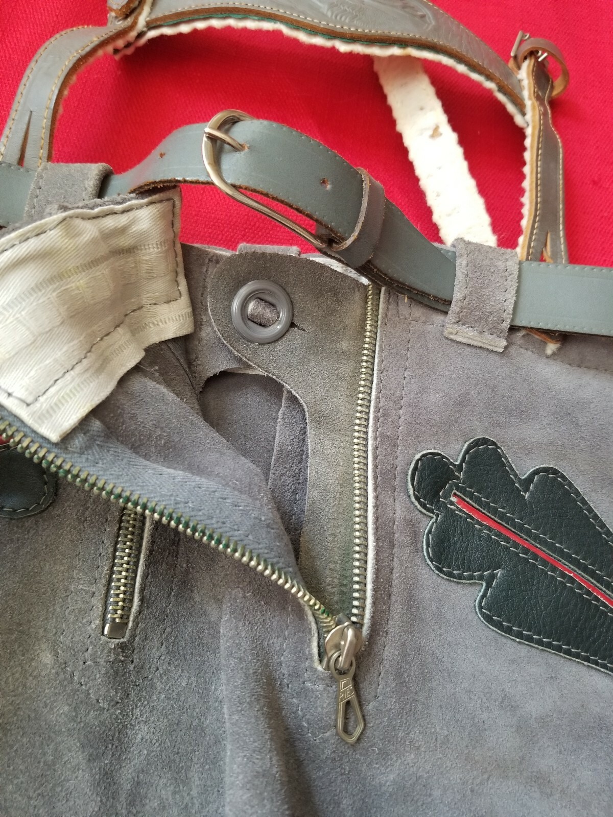 Vintage German Childrens Lederhosen suede Oktoberfest Shorts Size 5