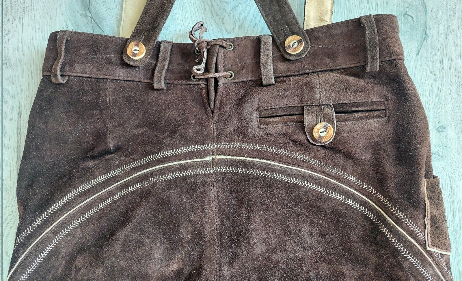 Bavarian Lederhosen LIVERGY, Shorts Leather, size EU 48, US – M , used, Pakistan