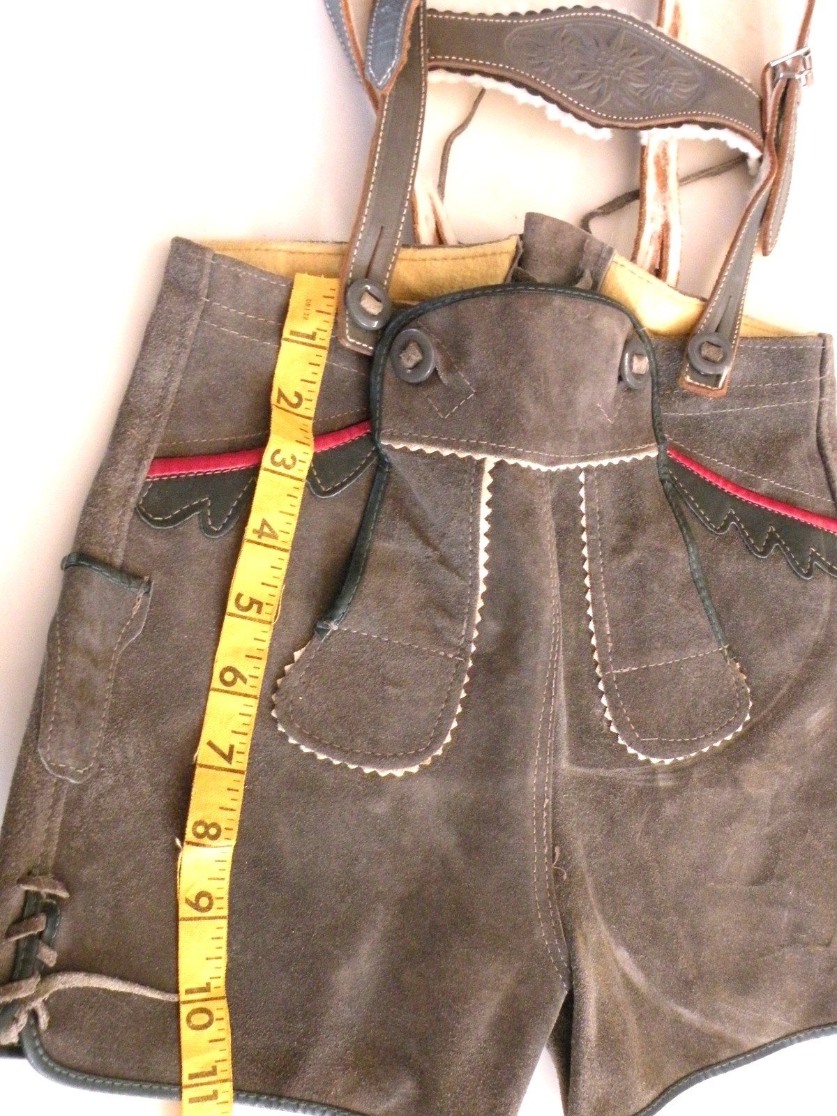 VINTAGE GENUINE LEATHER CHILDS GRAY LEDERHOSEN SHORTS w/SUSPENDERS Oktoberfest