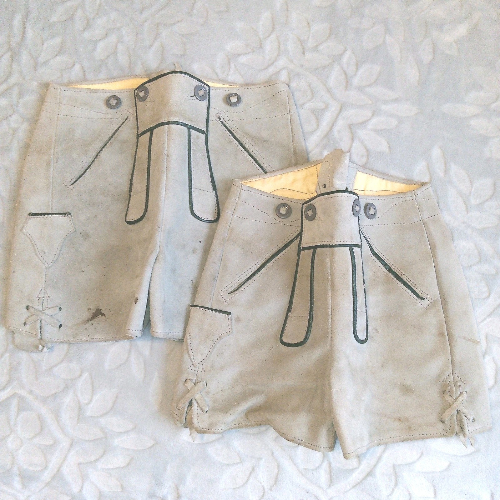 2 Pair Of Childrens Lederhosen Oktoberfest Shorts. Size 26 & 30. Gray & Green Tr