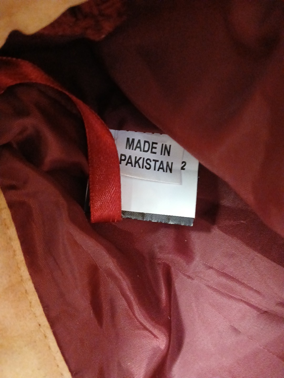 Schoneberger Trachten Couture Shorts Size 30 Red/Burgundy Leather Suede
