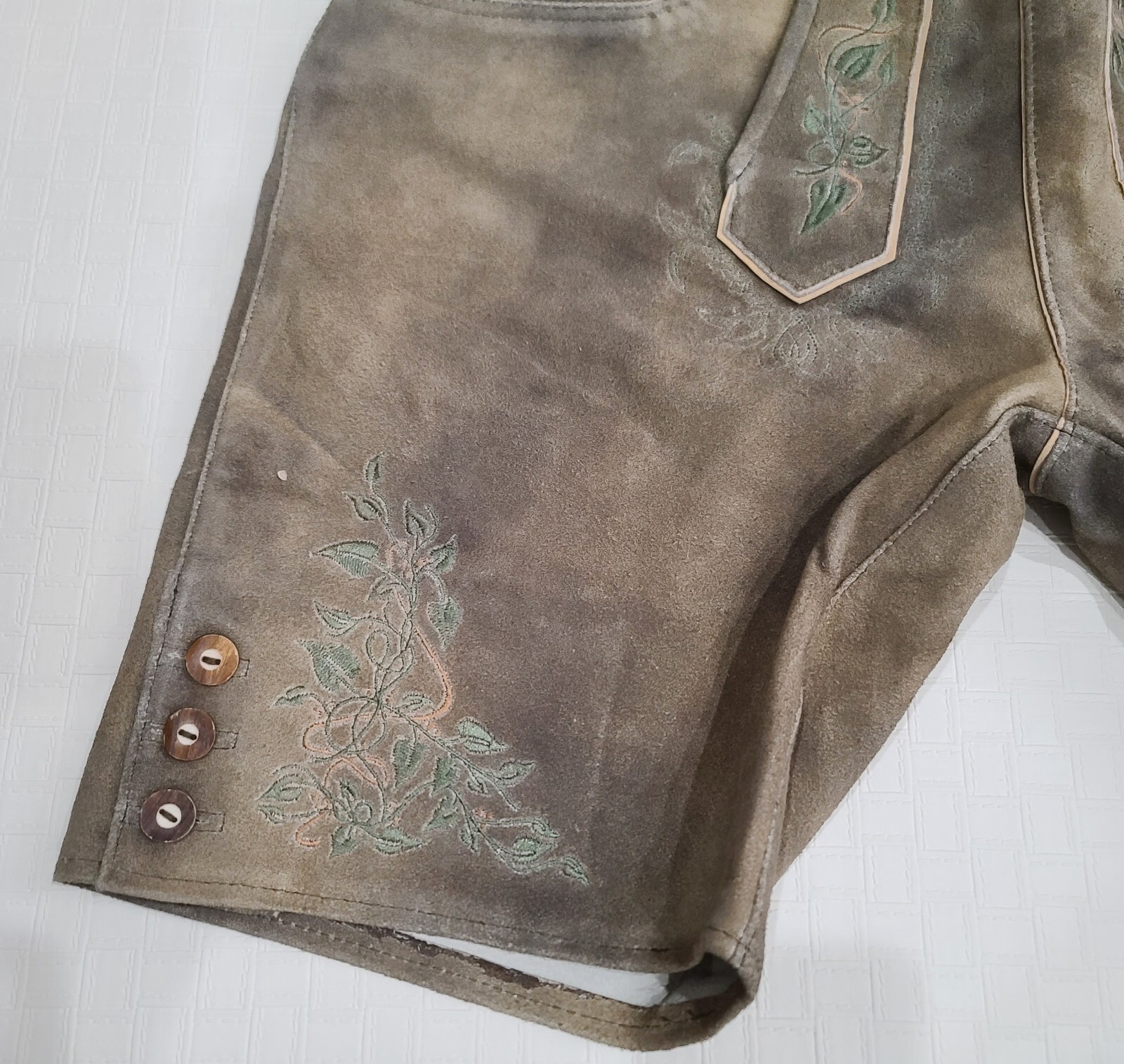 Schöneberger Men’s Bavarian Lederhosen Brown – Oktoberfest Leather Trousers 42R