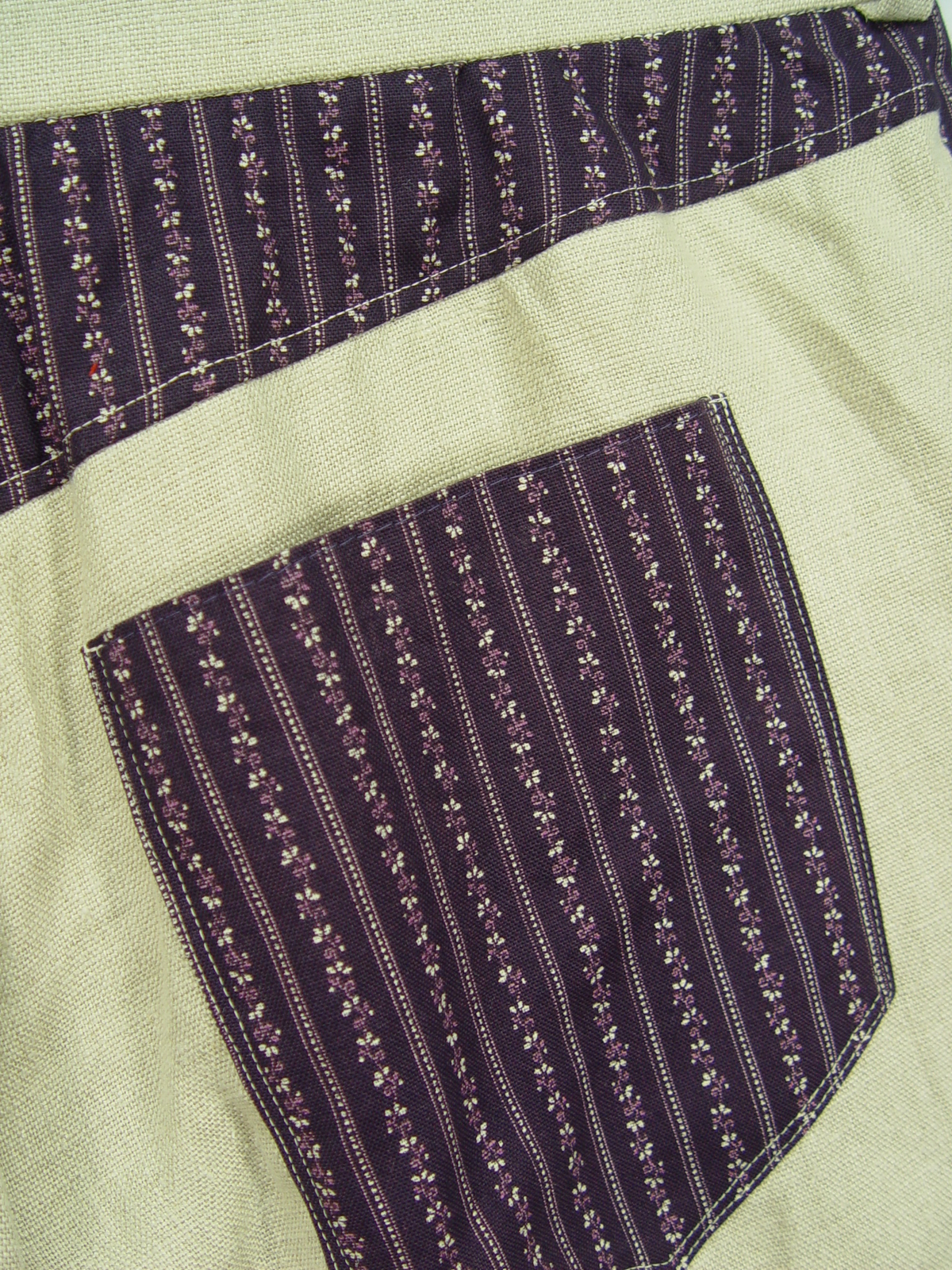 Upcycled men’s linen shorts with lilac pockets short pants UCS004 size 52