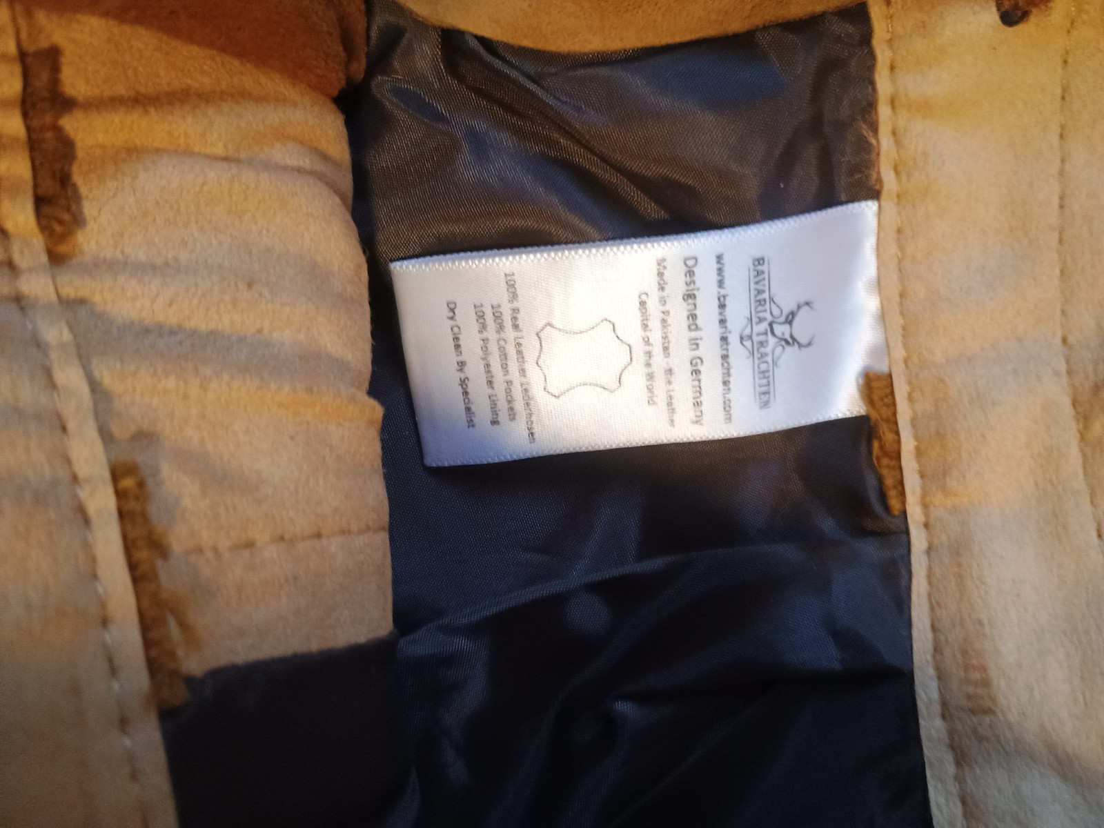 New BAVARIA TRACHTEN Lederhosen Genuine Leather Shorts Size 4