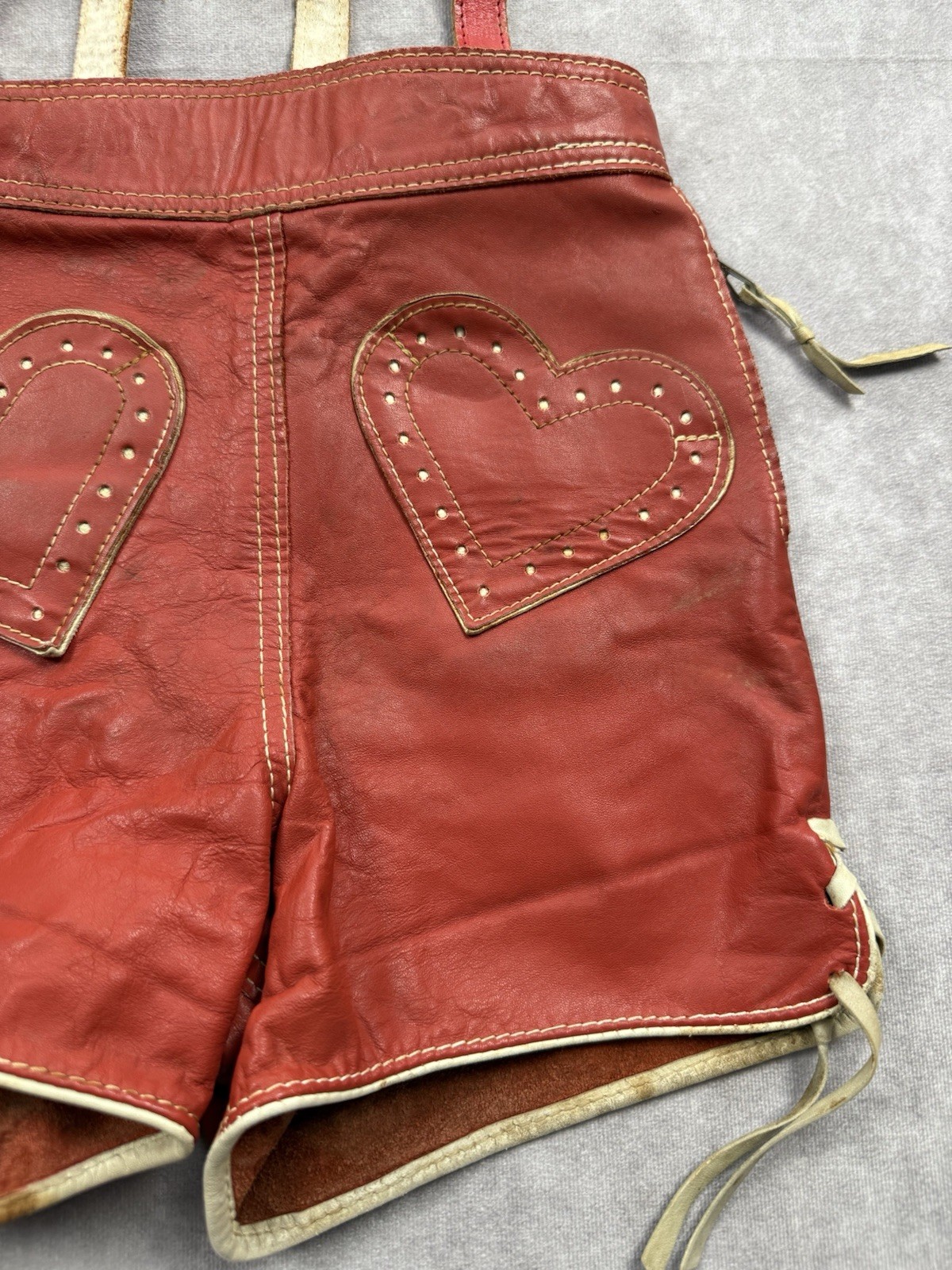 VTG German Red Leather Girls Lederhosen Ortlepp Heart Oktoberfest Bavarian