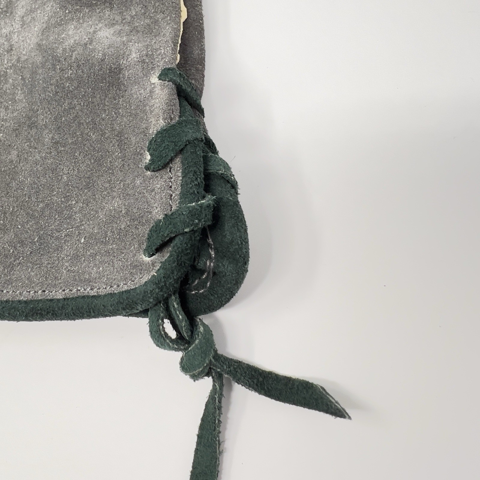 Authentic Vintage Lederhosen Oktoberfest Men Suede Leather Green Shorts Size 66