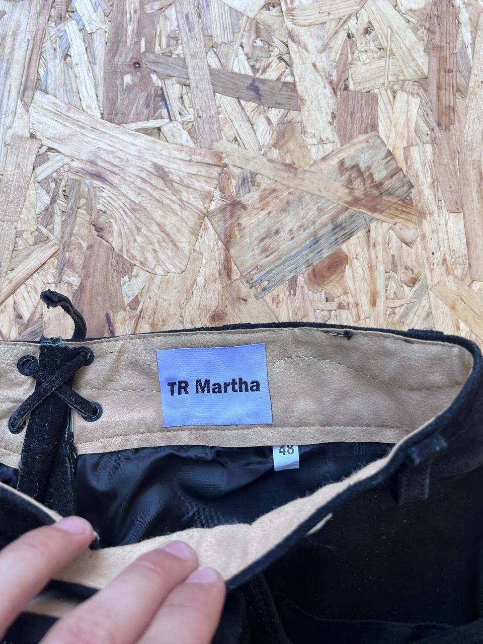 TR Martha Genuine Suede Leather Lederhosen Shorts Black Embroidered NWT Size 48