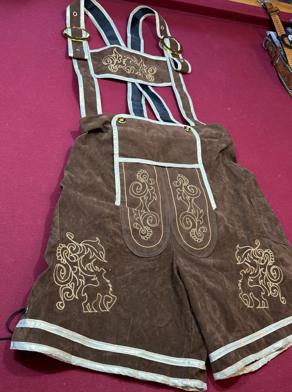 Lederhosen Men’s S Bavarian Faux Leather Shorts/Suspenders Oktoberfest Overalls