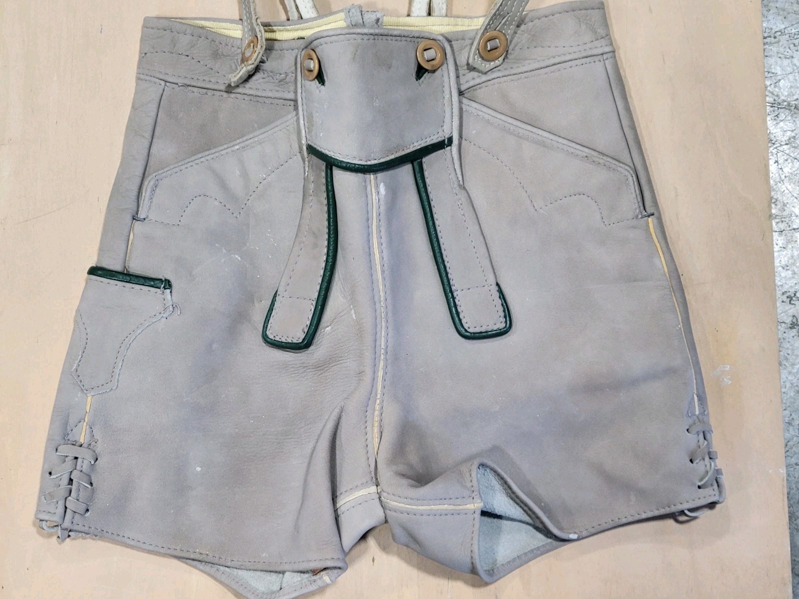 Vintage 1950s Boy’s Size 6 Lederhosen Leather Suede Austria Alpine Breeches