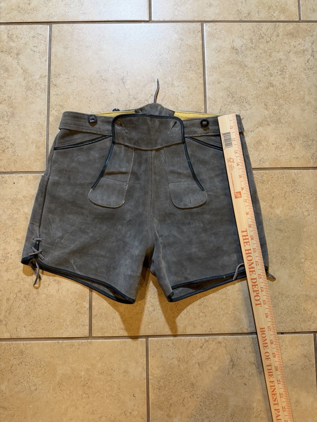 Men’s Traditional German Gray Leather Lederhosen Shorts Front Flap Side Lacing