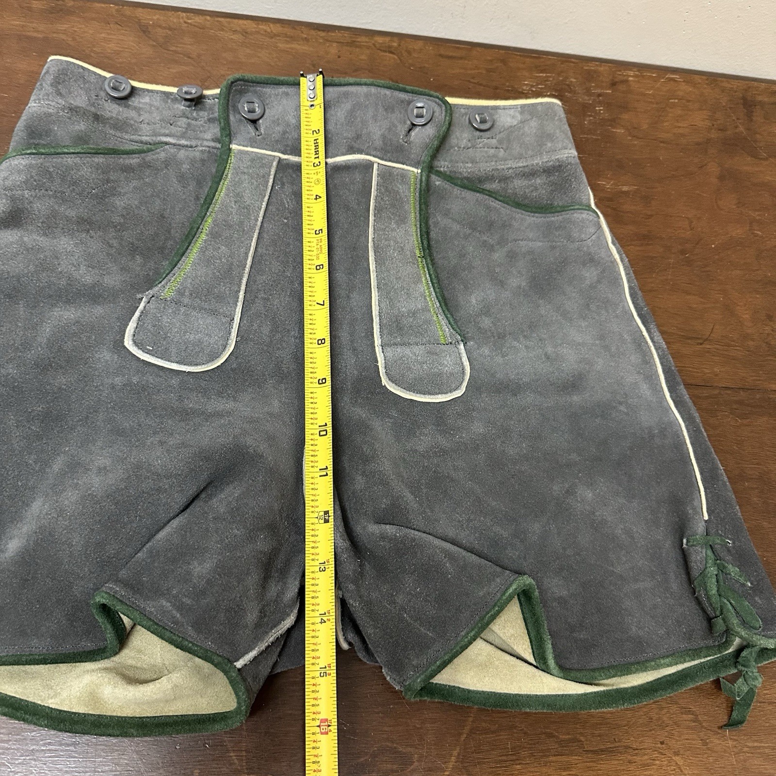 Authentic Vintage Lederhosen Oktoberfest Suede Leather Shorts 29″ Waist